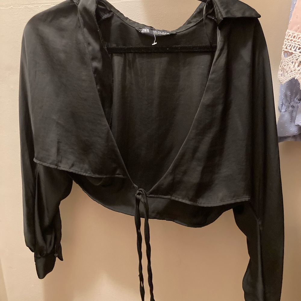 Zara Black Tie-Front Crop Top